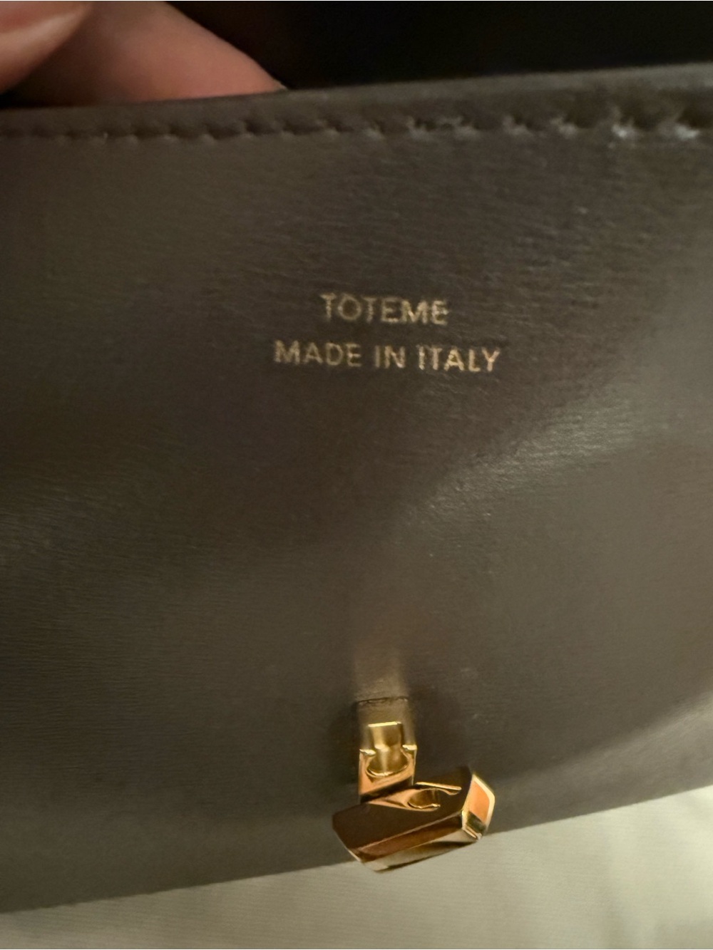 Toteme clutch crossbody bag - Picture 3 of 16